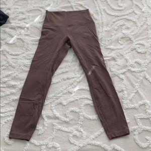 25” align light purple leggings